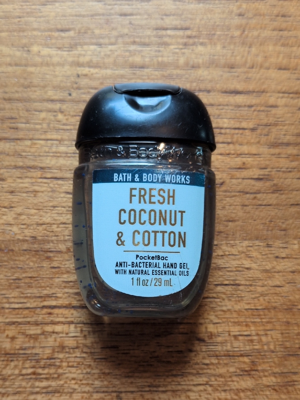 ✨ 4/$15 Bath & Body Works Fresh Coconut & Cotton Hand Gel
